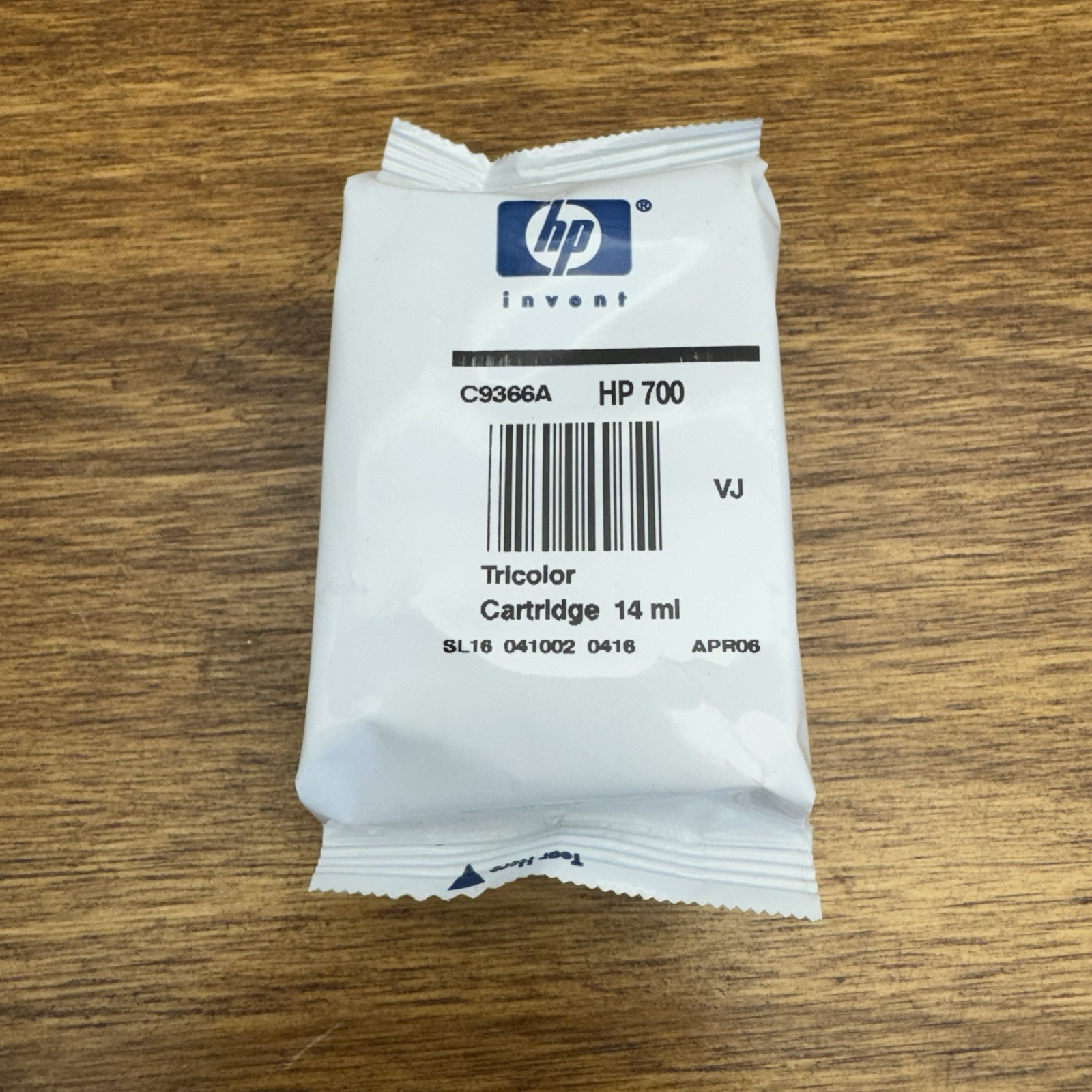 HP Invent Tricolor Ink Cartridge C9366A HP700 Tricolor Cartridge 14ml Brand New