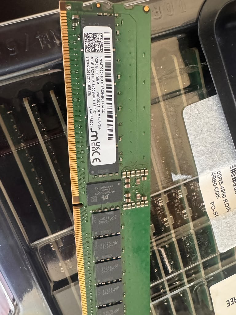 288GB (6x 48GB) Micron DDR5-6400 RDIMM Server memory MTC20F104XS1RC64BC1R 1Rx4
