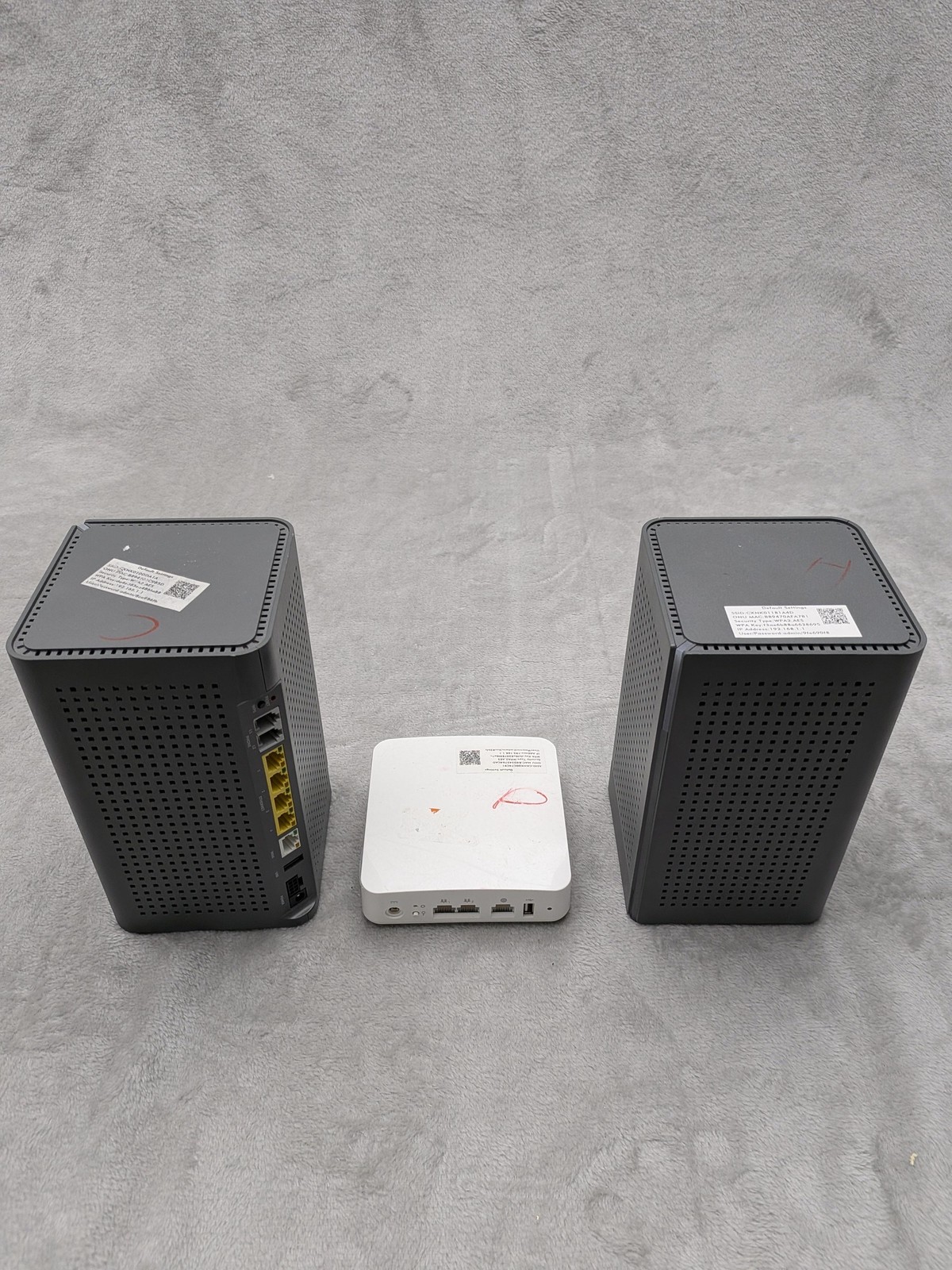 Calix GigaSpire BLAST U6.2 GS4227E GS2028E Wi-Fi 6 AX Lot Of 3 Multicolor As Is
