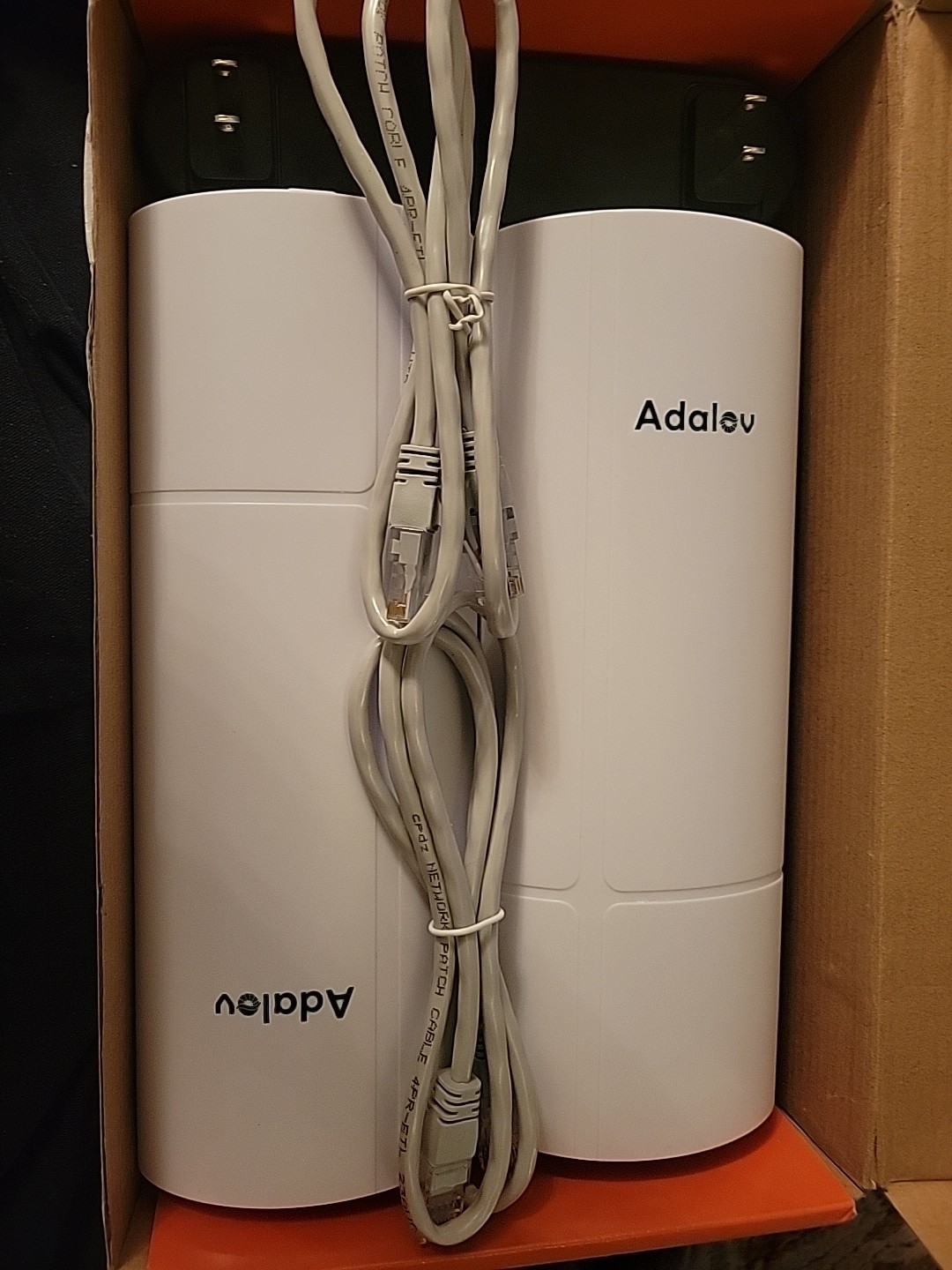 Gigabit Wireless Bridge with Mounts, 5.8G Point to Point CPE366 Cpe365