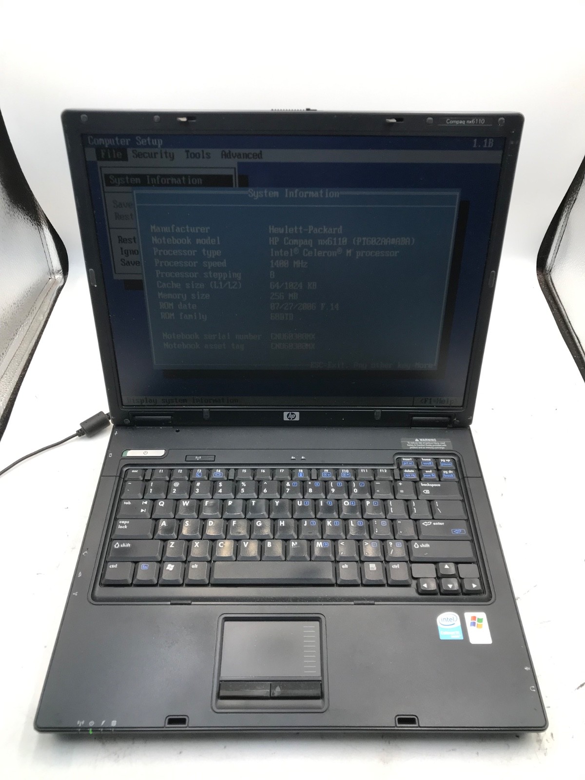HP Compaq nx6110 Intel Celeron 1.4 GHz 15" 256 MbRAM- BOOTS BIOS/NO WIFI CARD-MZ