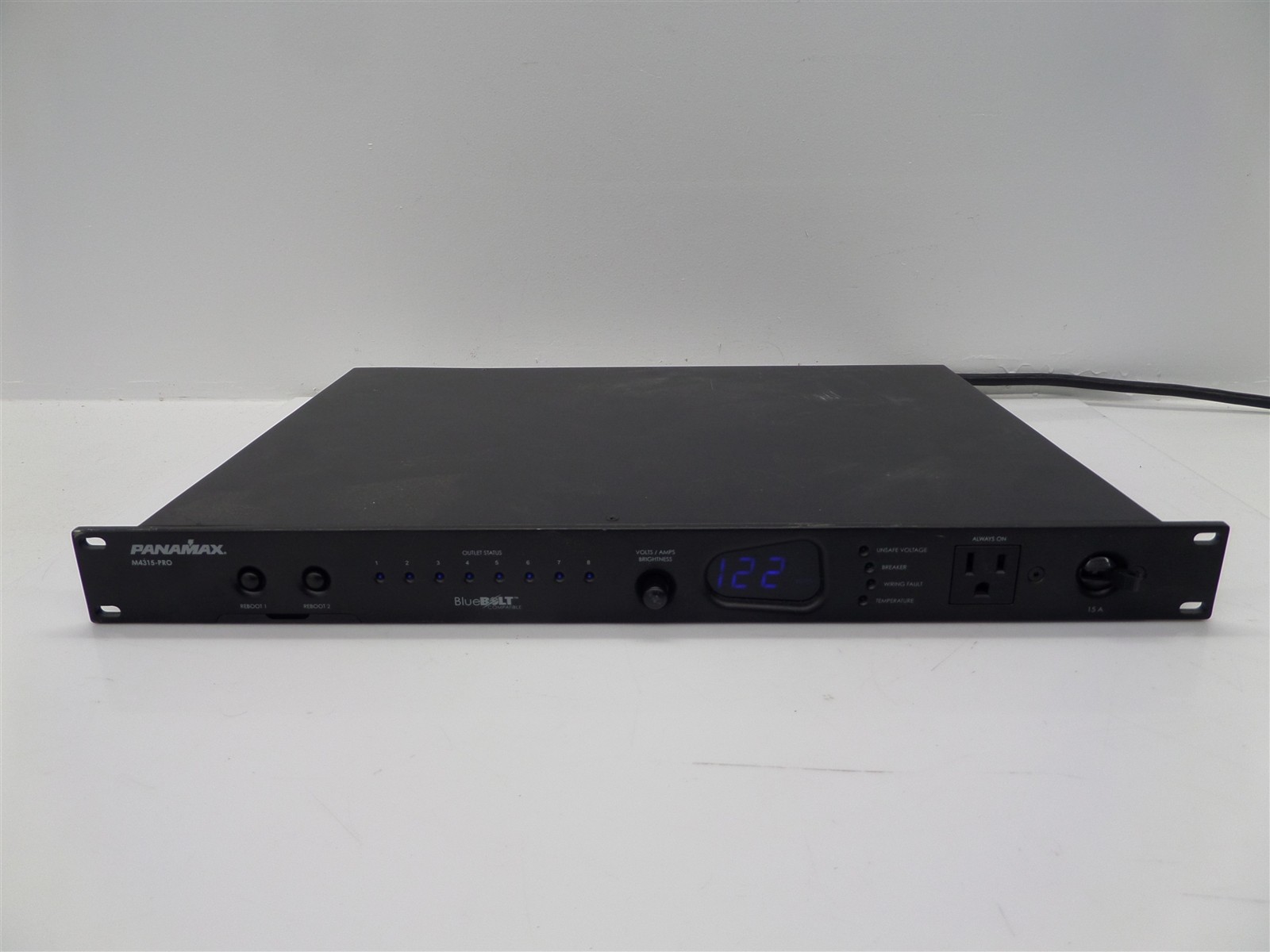 Panamax M4315PRO 8-Outlet Rack Mount Power Conditioner