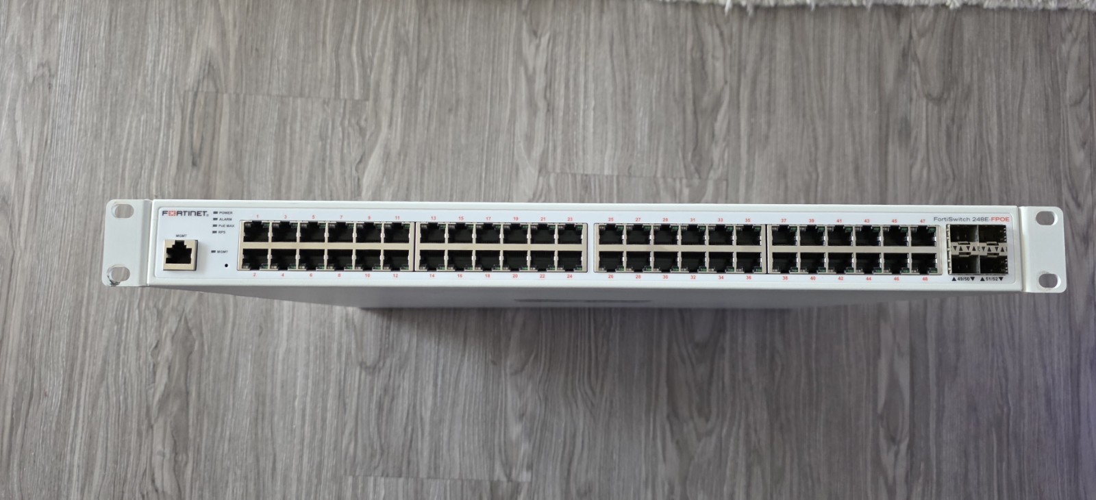 Fortinet FortiSwitch FS-148F 48-Ports 1U Rack Mountable Gigabit Ethernet Switch