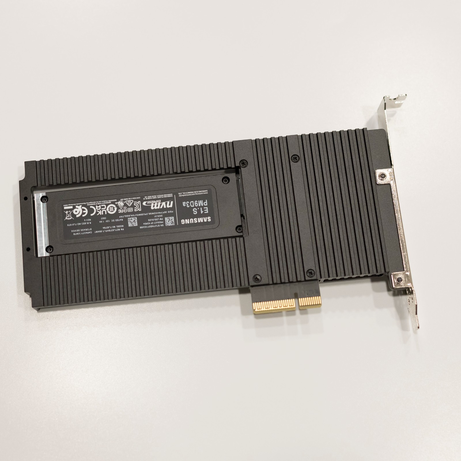Samsung PM9D3a 3.84TB E1.S Gen5 NVMe SSD MZTL63T8HFLT 0 Hours + Gen5 Adapter