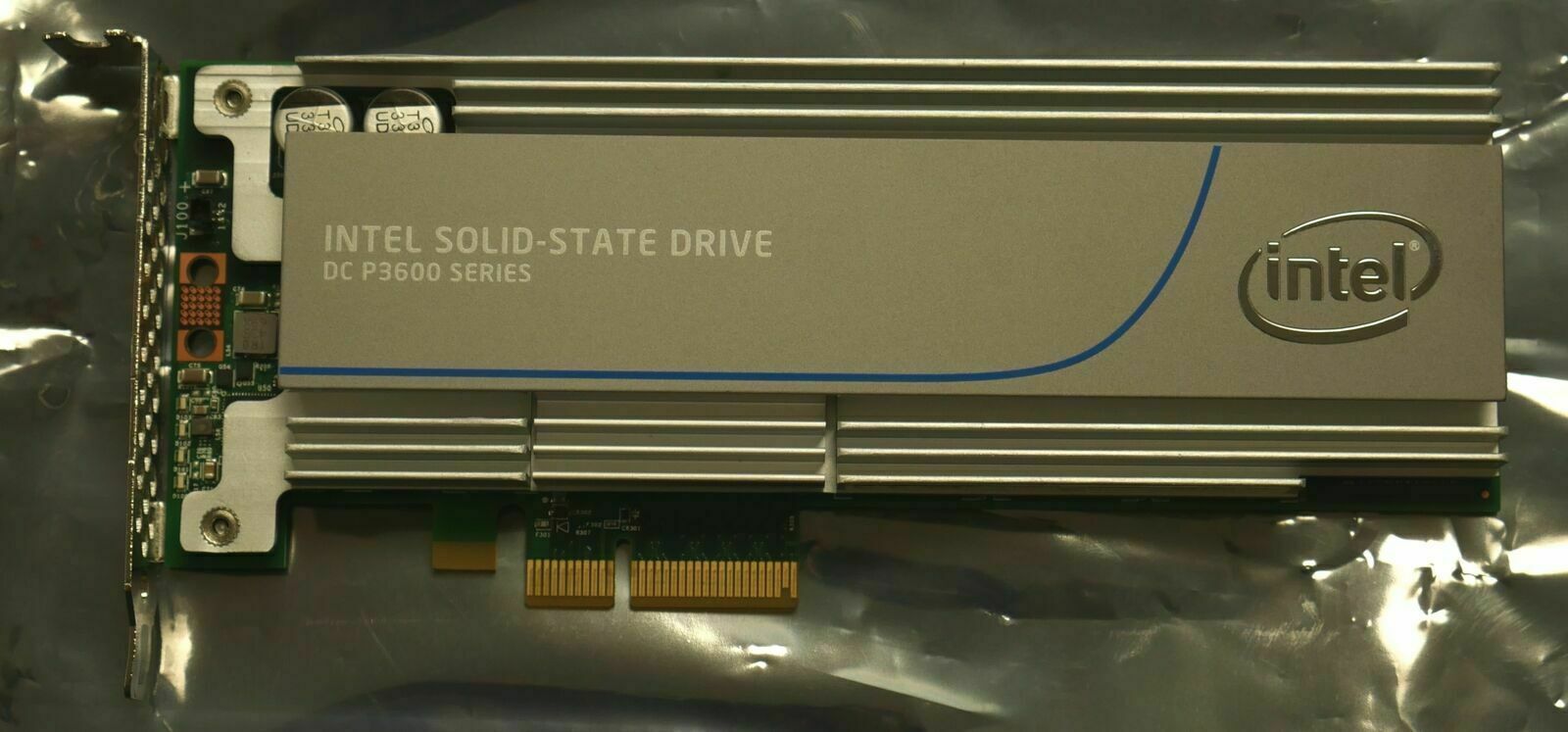 Intel SSD DC P3605 Series PCIe 1.6TB SSDPEDME016T4S