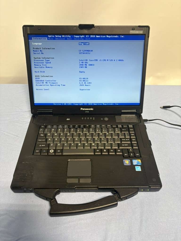 Panasonic CF-52 ToughBook Laptop i5-M520 2.4GHz 2GB RAM - NO HD/OS/Adapter