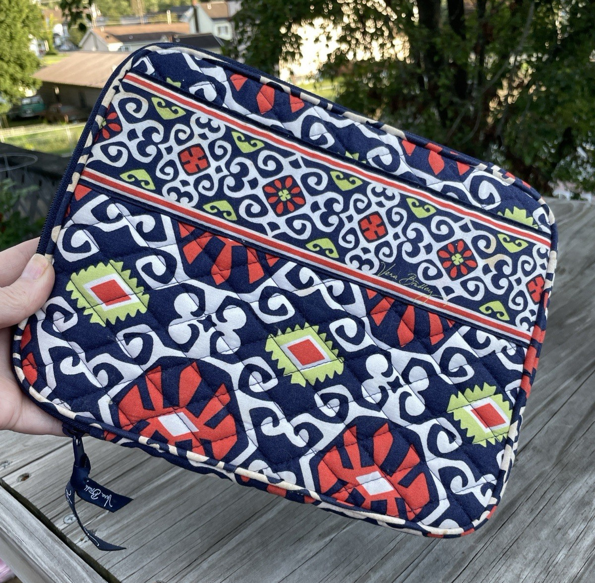 Vera Bradley Sun Valley IPAD Case, E-READER Sleeve Tech Tablet Case  8”x10”