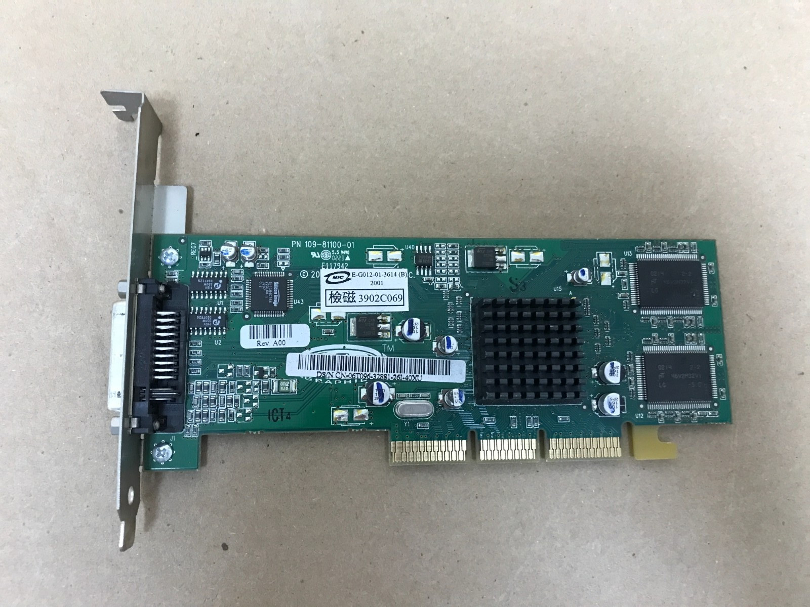 Dell ATI Radeon AGP Graphics EVC 109-81100 109-81100-01/109-81100-02