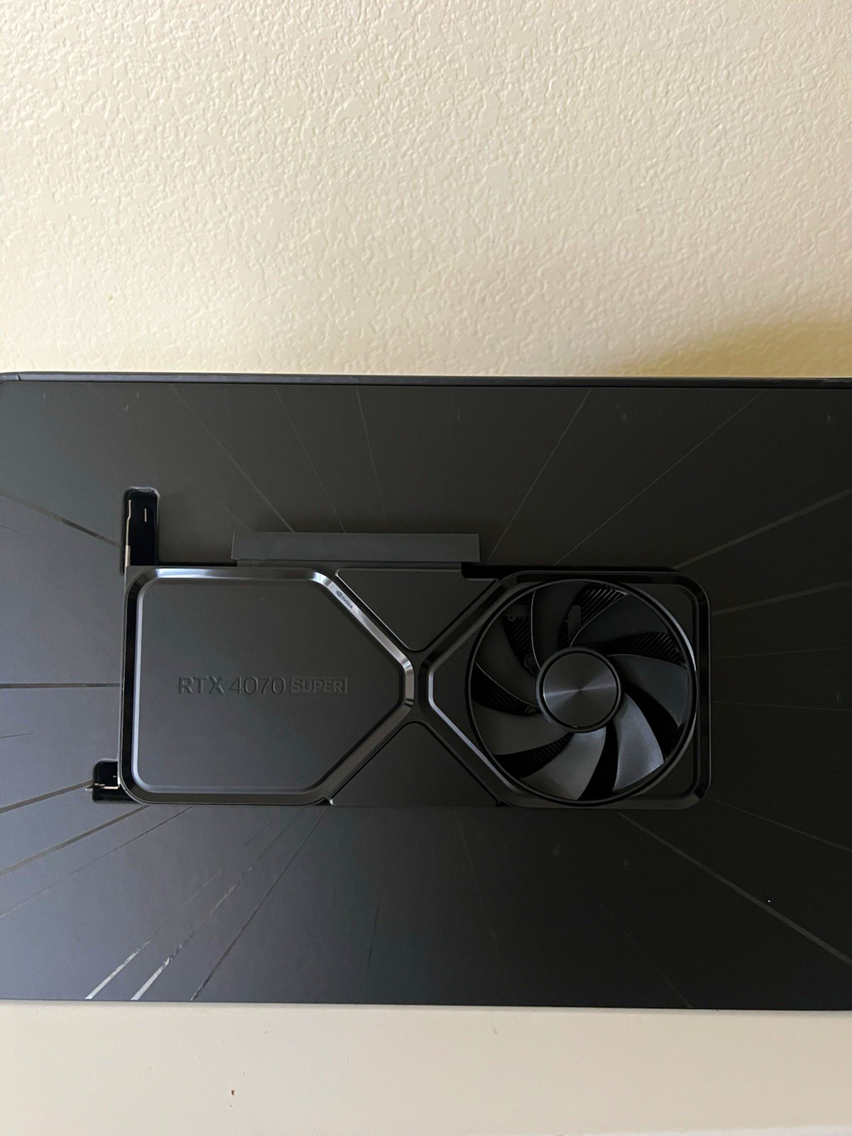 NVIDIA GeForce RTX 4070 SUPER 12GB GDDR6X Ray Tracing PCIe 4.0