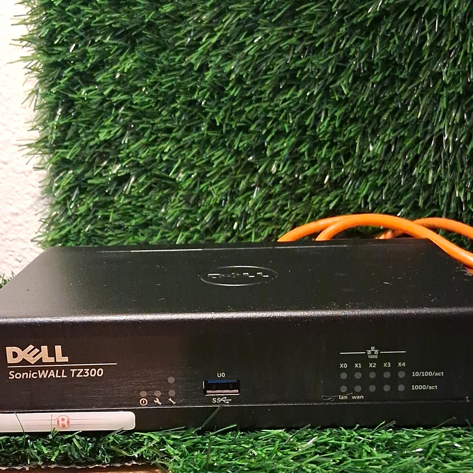 Dell SonicWALL TZ300 Hardware Firewall VPN Appliance APL28-0B4