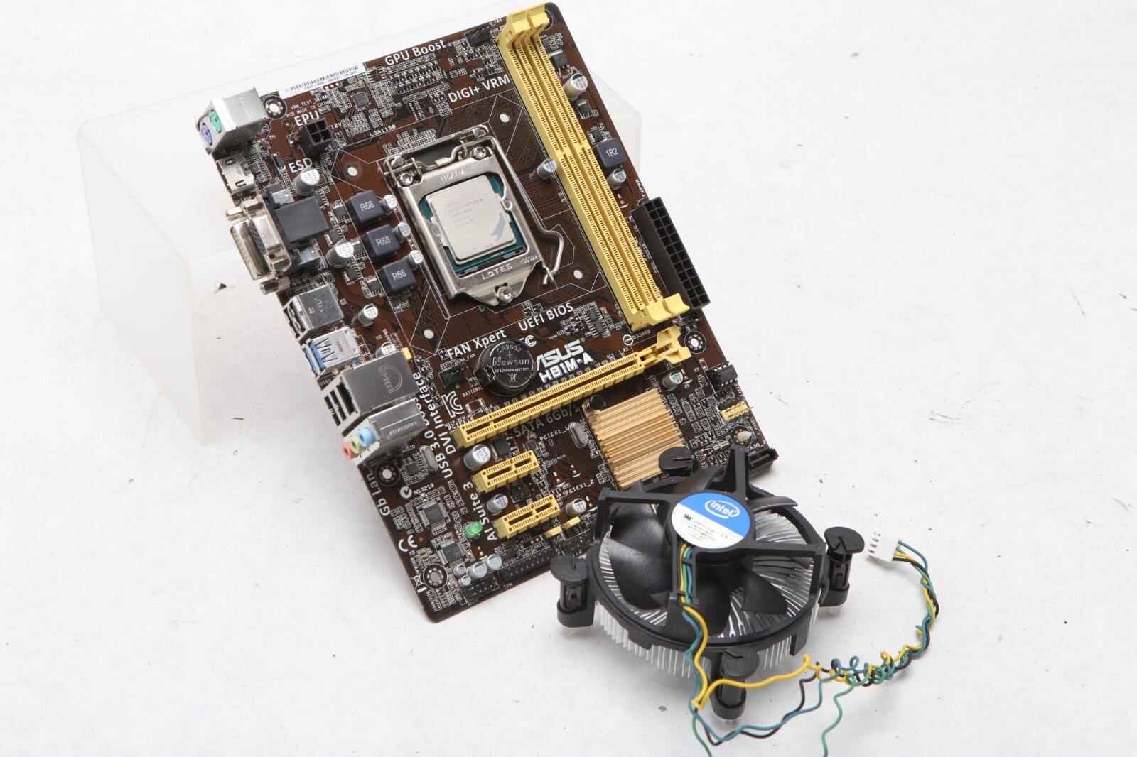 ASUS H81M-A Motherboard + Intel i3 4130 3.4ghz CPU D32