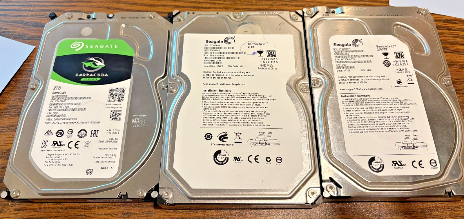 LOT OF 3 Seagate SATA 2TB 3.5" HD /2FR102-300 / 9TN158-568 / 9VT156-570
