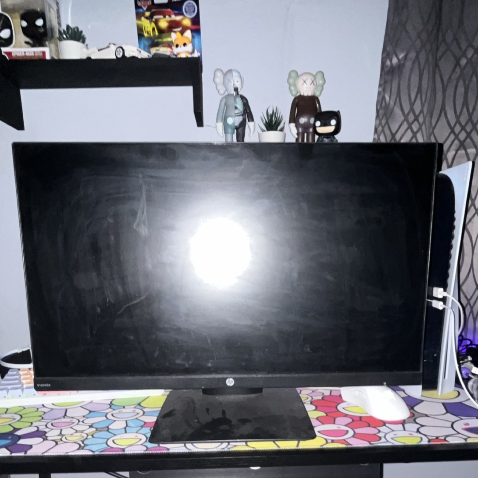 HP 27" Flat Screen Monitor 16:9 Aspect Ratio Black