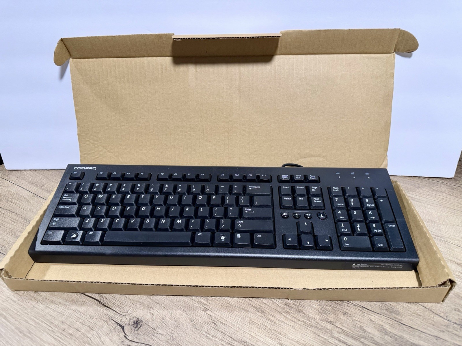 Compaq 505130-371 Wired USB Keyboard Slim Classic New In Box