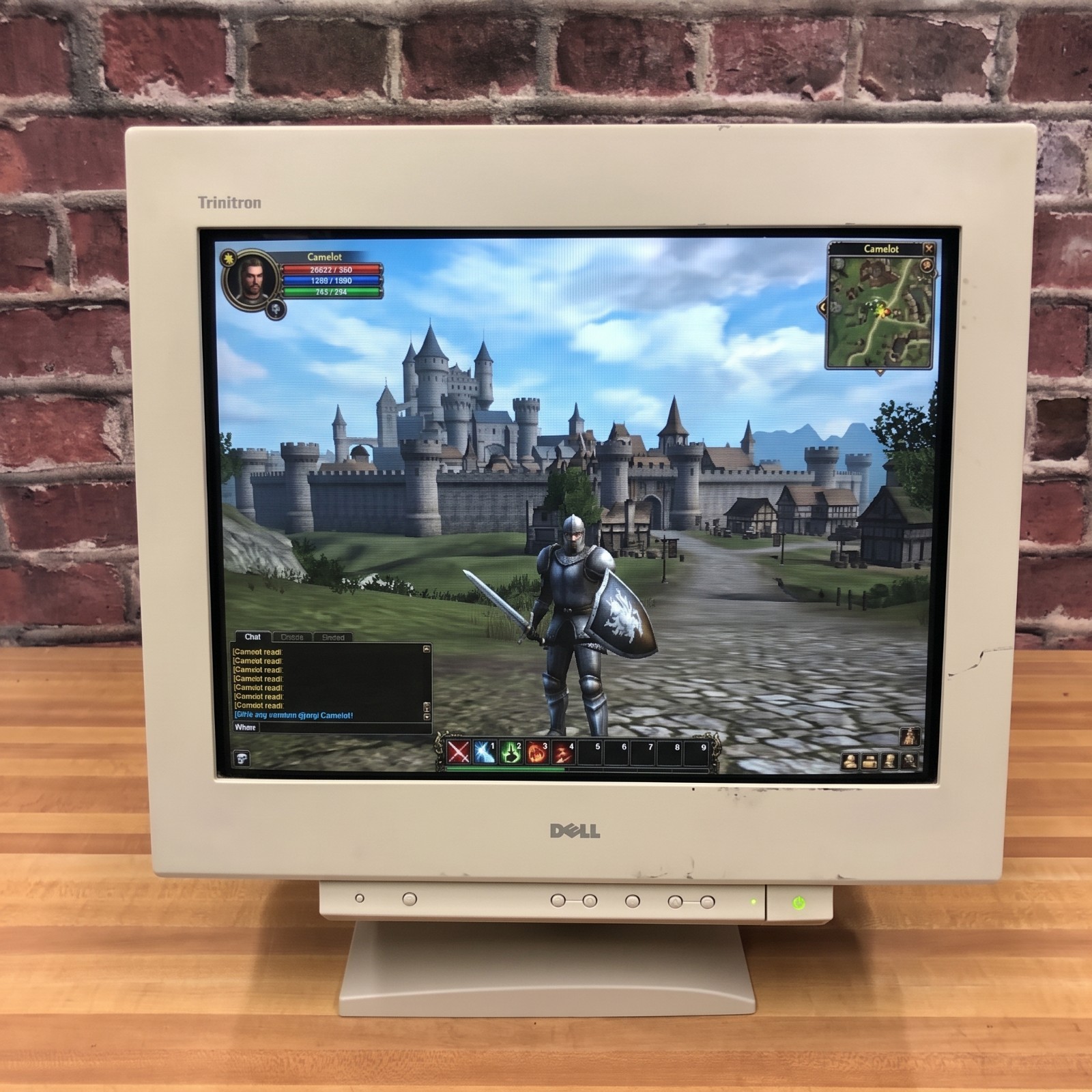 Vintage Dell Sony Trinitron UltraScan P991 Flatscreen Gaming 19" CRT monitor 
