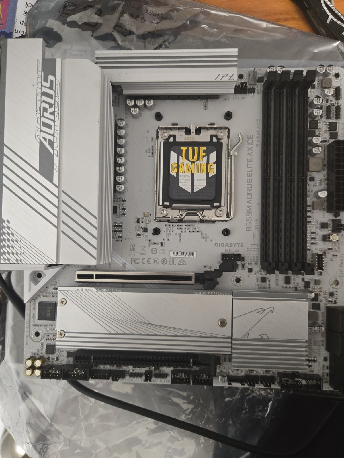 B650m Gigabyte Aorus Elite Ax Matx Am5 Ddr5 Motherboard