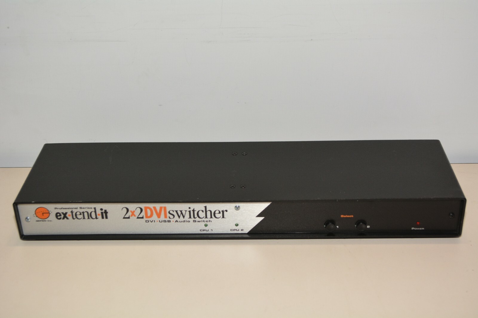 Gefen Ex-Tend-It 2x2 DVI Matrix USB Audio Switcher