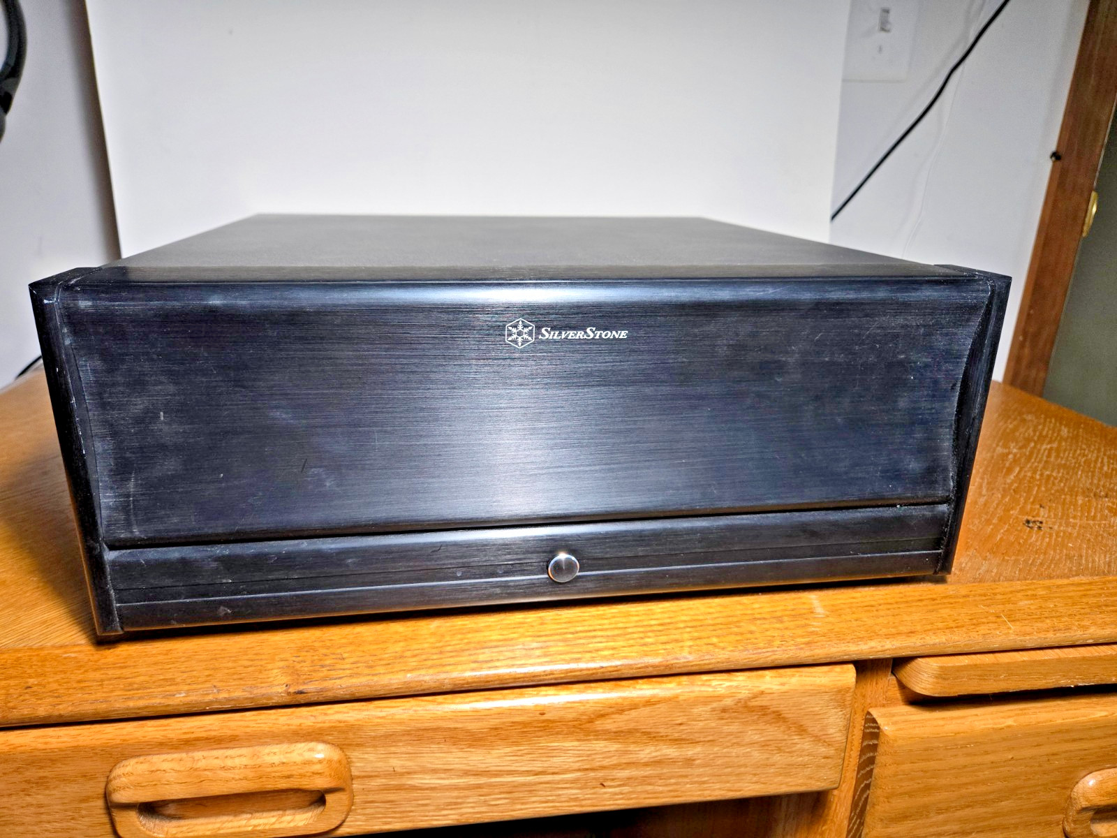 SilverStone HTPC Home Theater PC AMD X2 3.2GHz 4GB 2x256GB SSD GeForce Win10