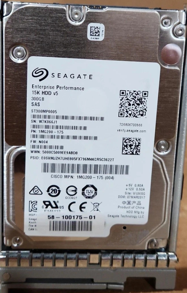 Cisco 300GB 15K SAS 12Gb/s 2.5" SFF Enterprise HDD UCS-HD300G15K12G 58-100175-01