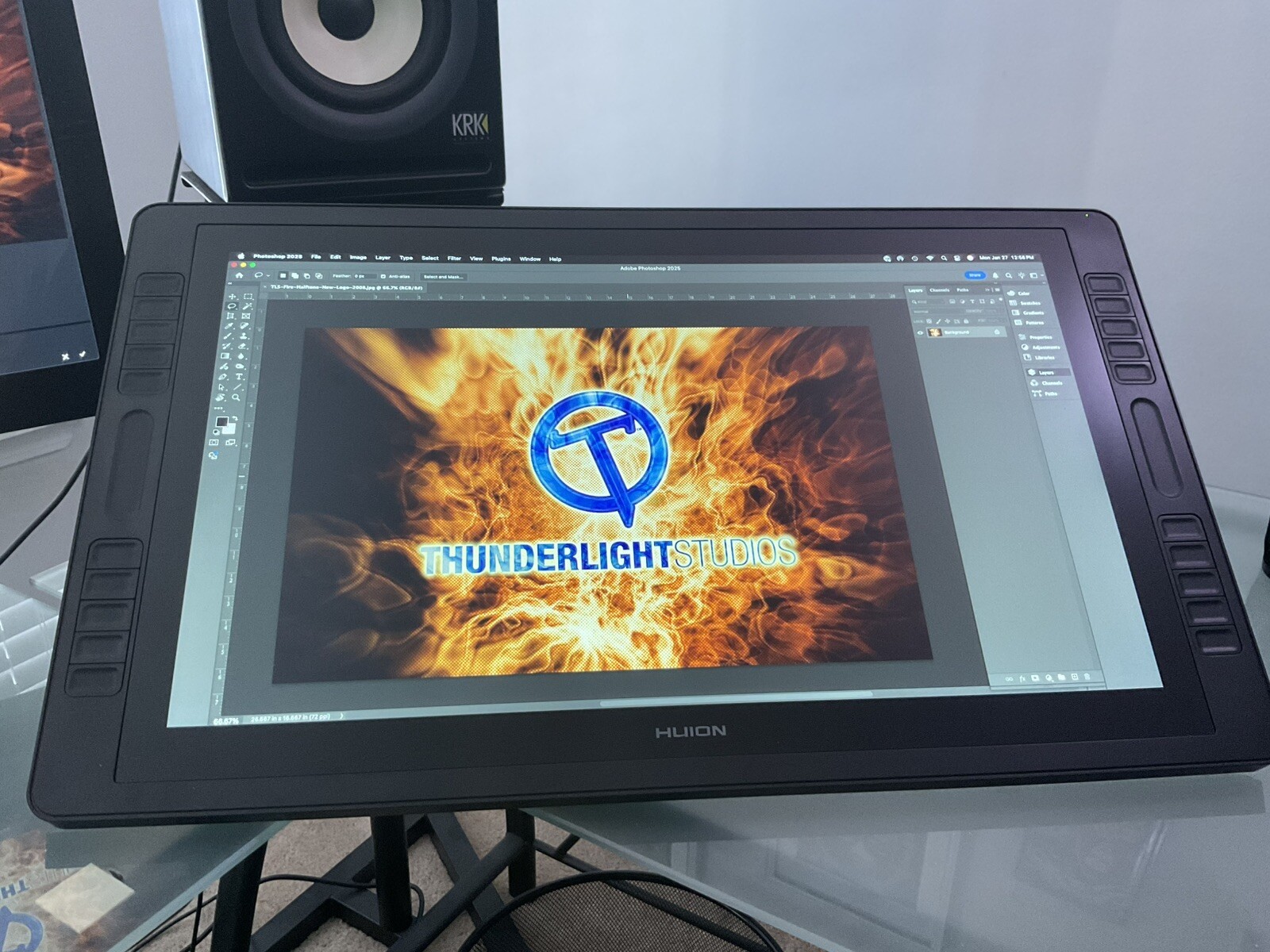 HUION KAMVAS 22 Plus Graphics Drawing Tablet Display QD LCD Screen sRGB Orig Box