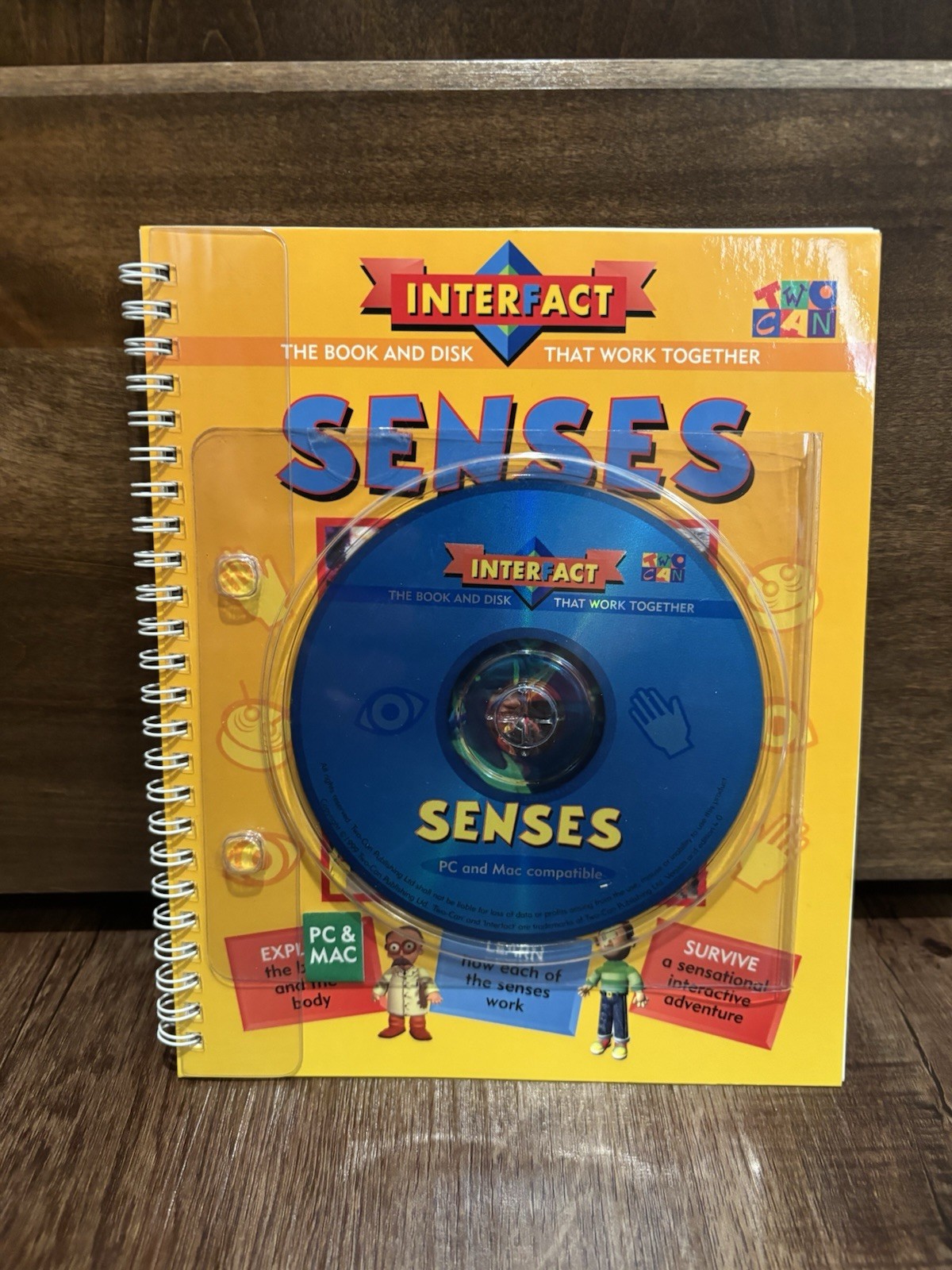 World Book Encyclopedia presents Interface The Senses (CD-Rom and Book)