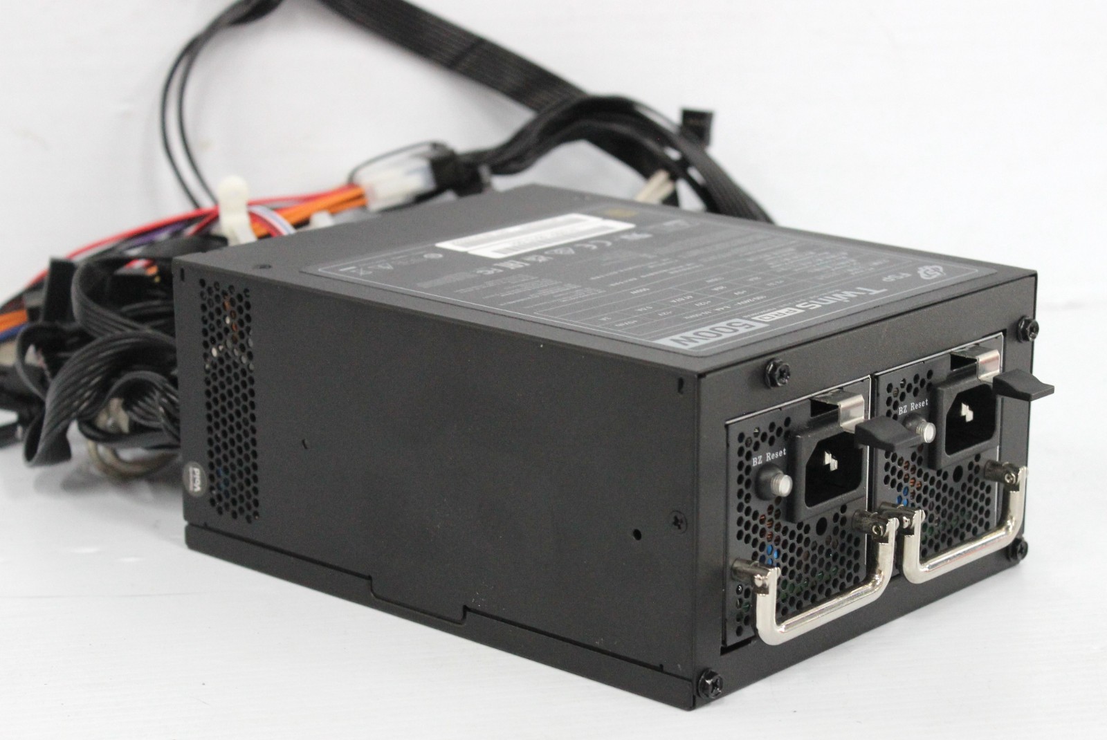 FSP Twins PRO 500W model FSP500-50RAB power supply unit 20+4 pin Black
