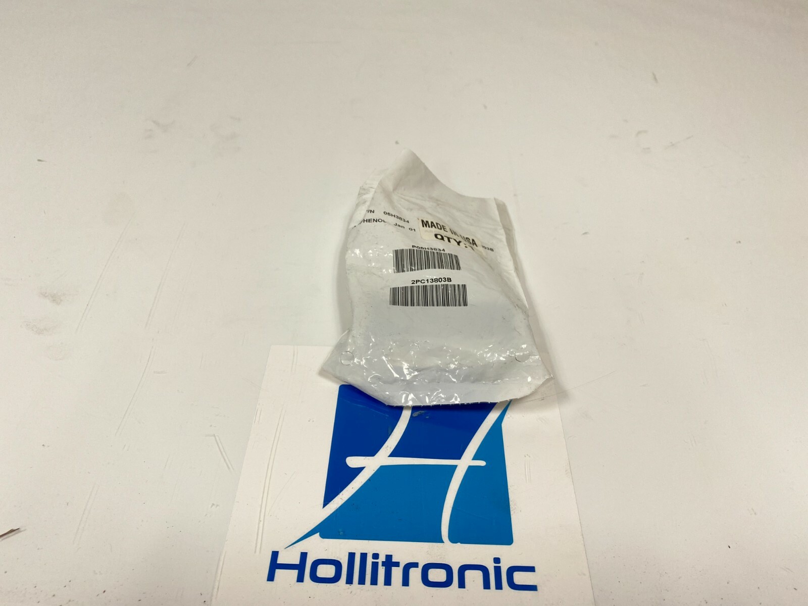 NEW IBM HD68 Female Male Adapter Interposer 68 High to 68 Standard  05H3834