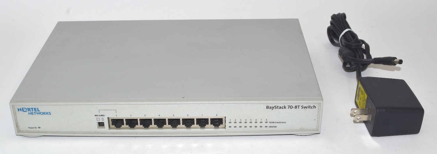 Nortel Networks Baystack 70-8T, 8 Port Fast Ethernet Switch *Used* 206736-A