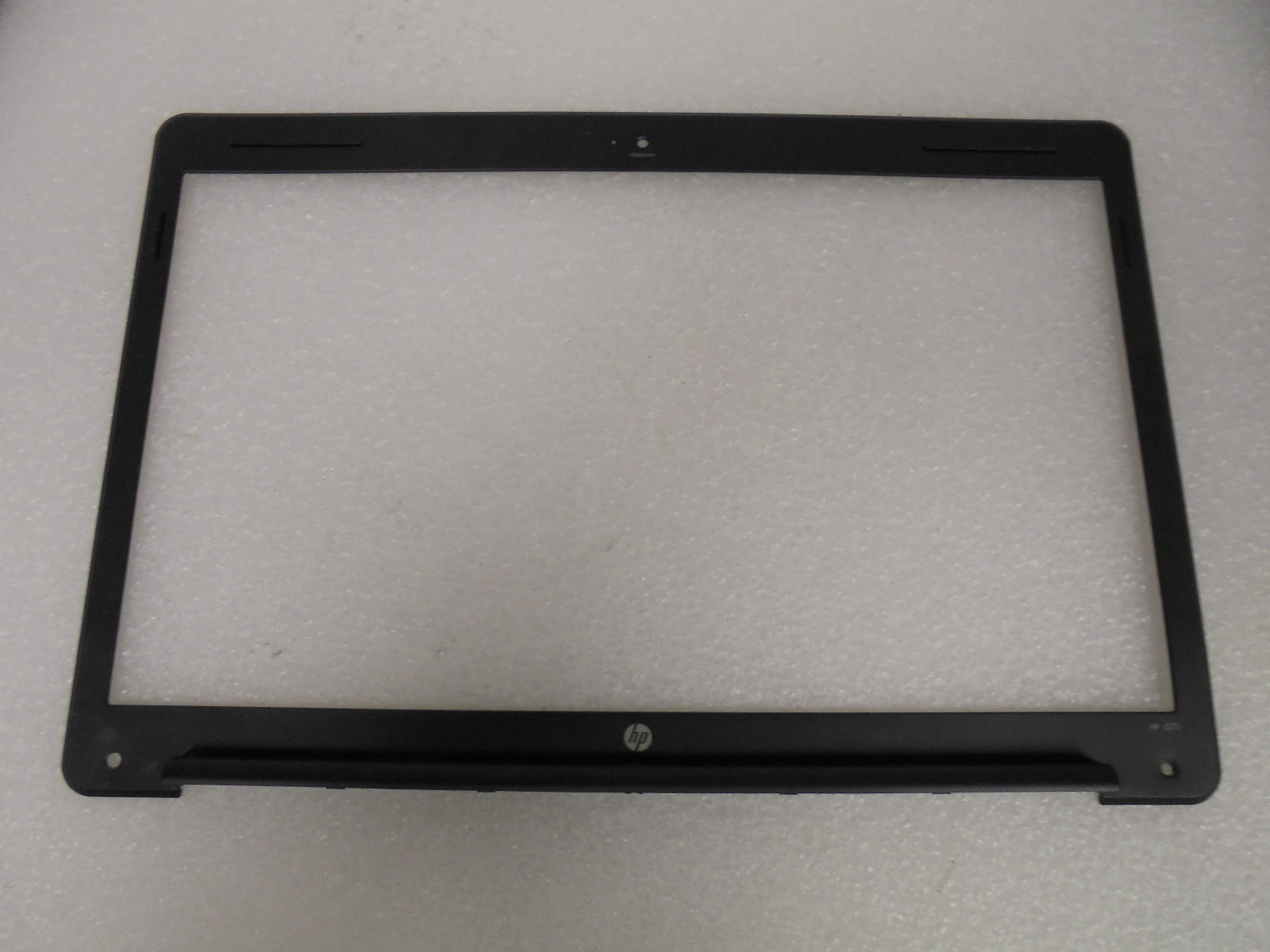 OEM HP Pavilion G71 G71-447US  17.3" Laptop LCD Front Bezel Cover 534653-001