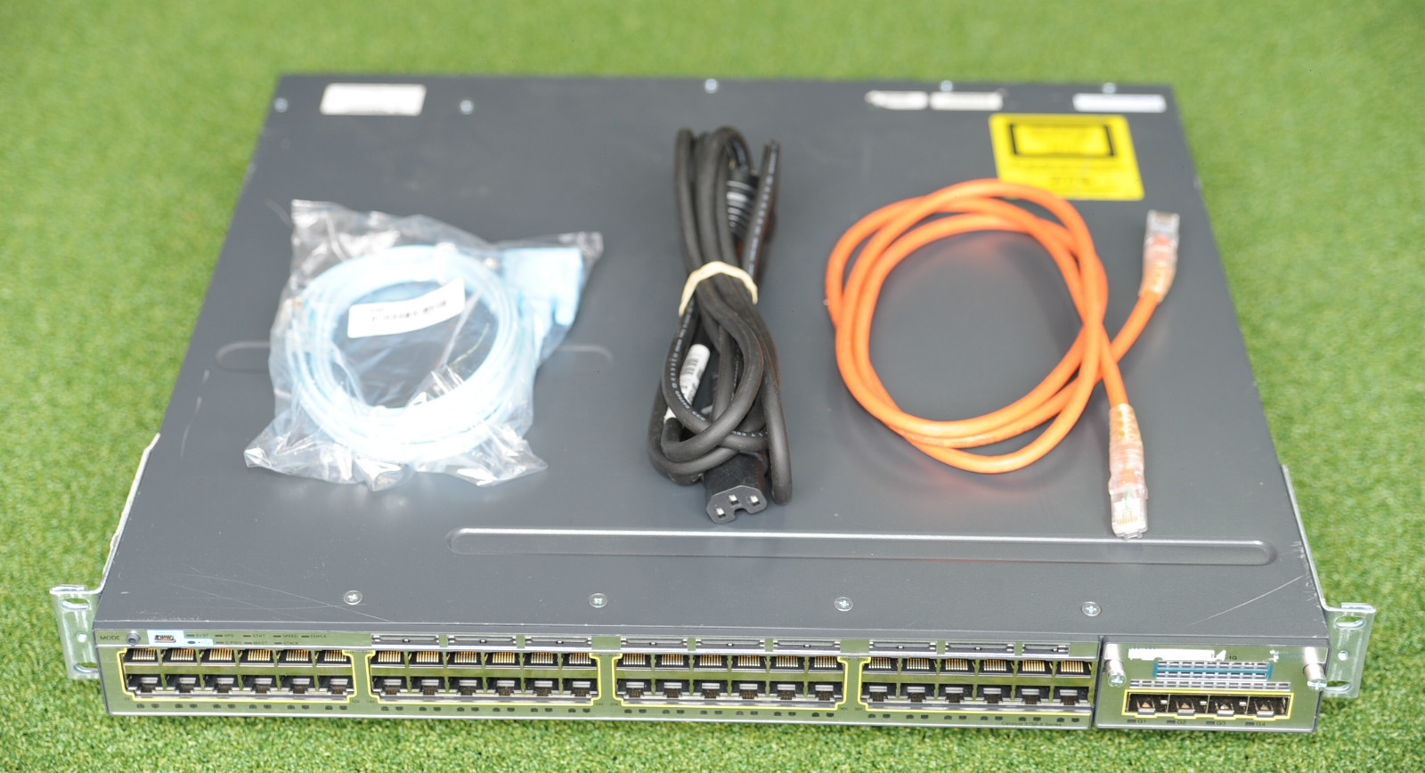 WS-C3750X-48T-S 2 x C3KX-PWR-350WAC & C3KX-NM-1G - CAB-STACK-50CM