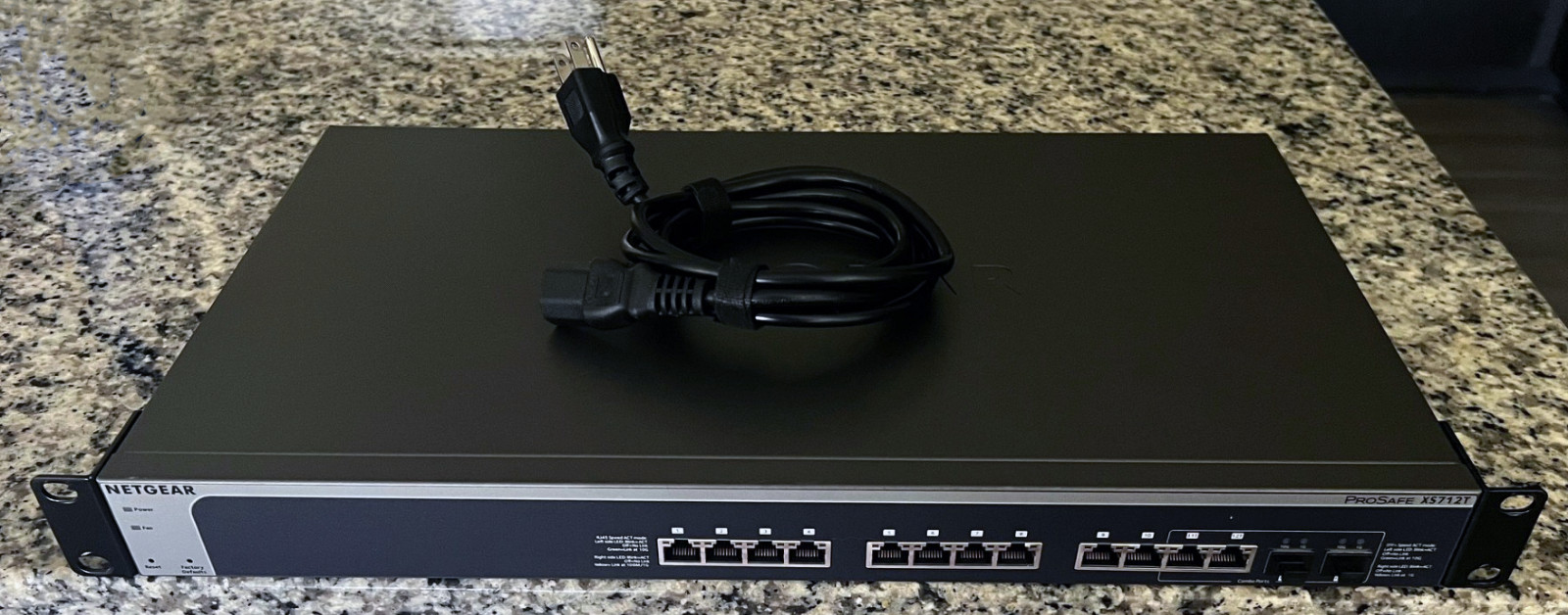 NETGEAR ProSafe XS712T-100NES 12 Port  10GbE Network Switch | 