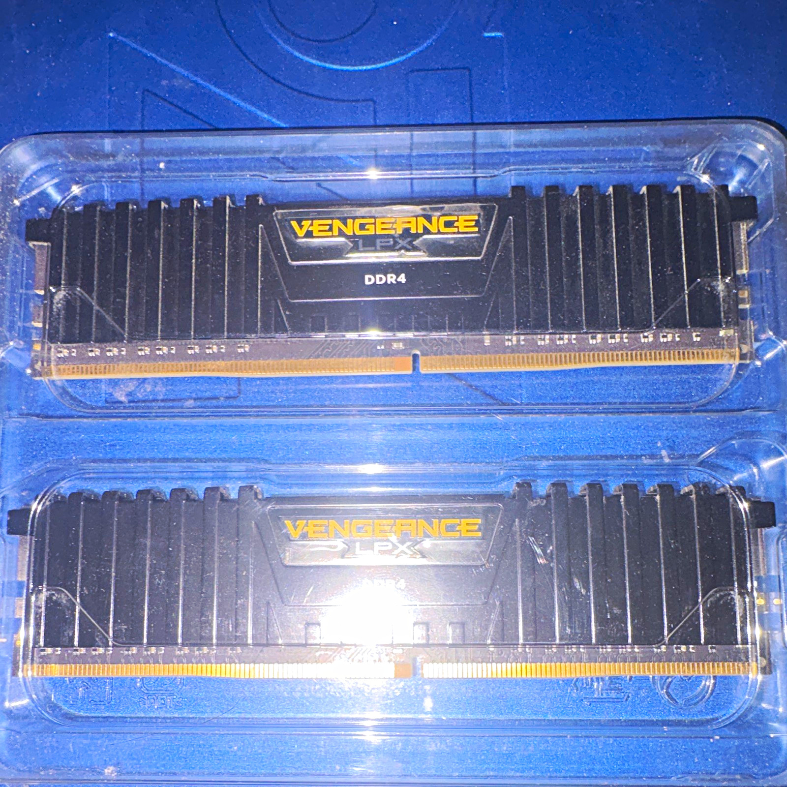 Corsair Vengeance LPX DDR4 SDRAM DIMM 288-Pin Desktop RAM 2-Module Kit 2 x 8