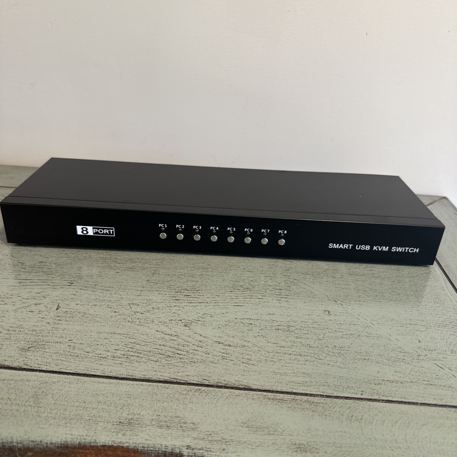 Rijer 8 Port Smart USB 2.0 KVM Switch Great Condition