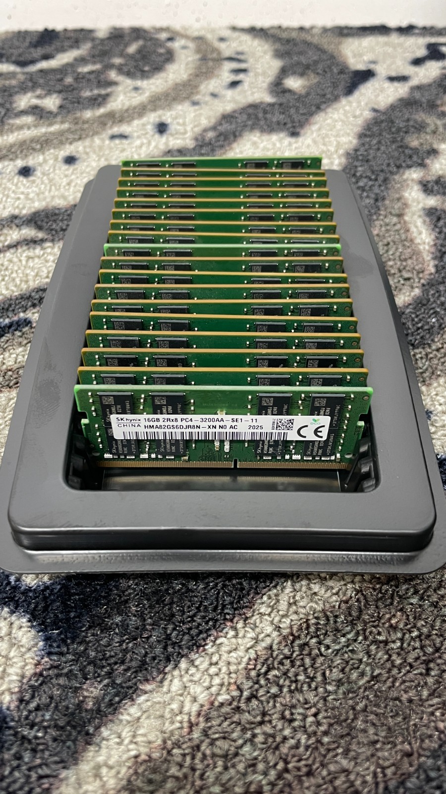 *Lot of 18* DDR4-3200AA-SE1-11 SK Hynix HMA82GS6DJR8N-XN RAM