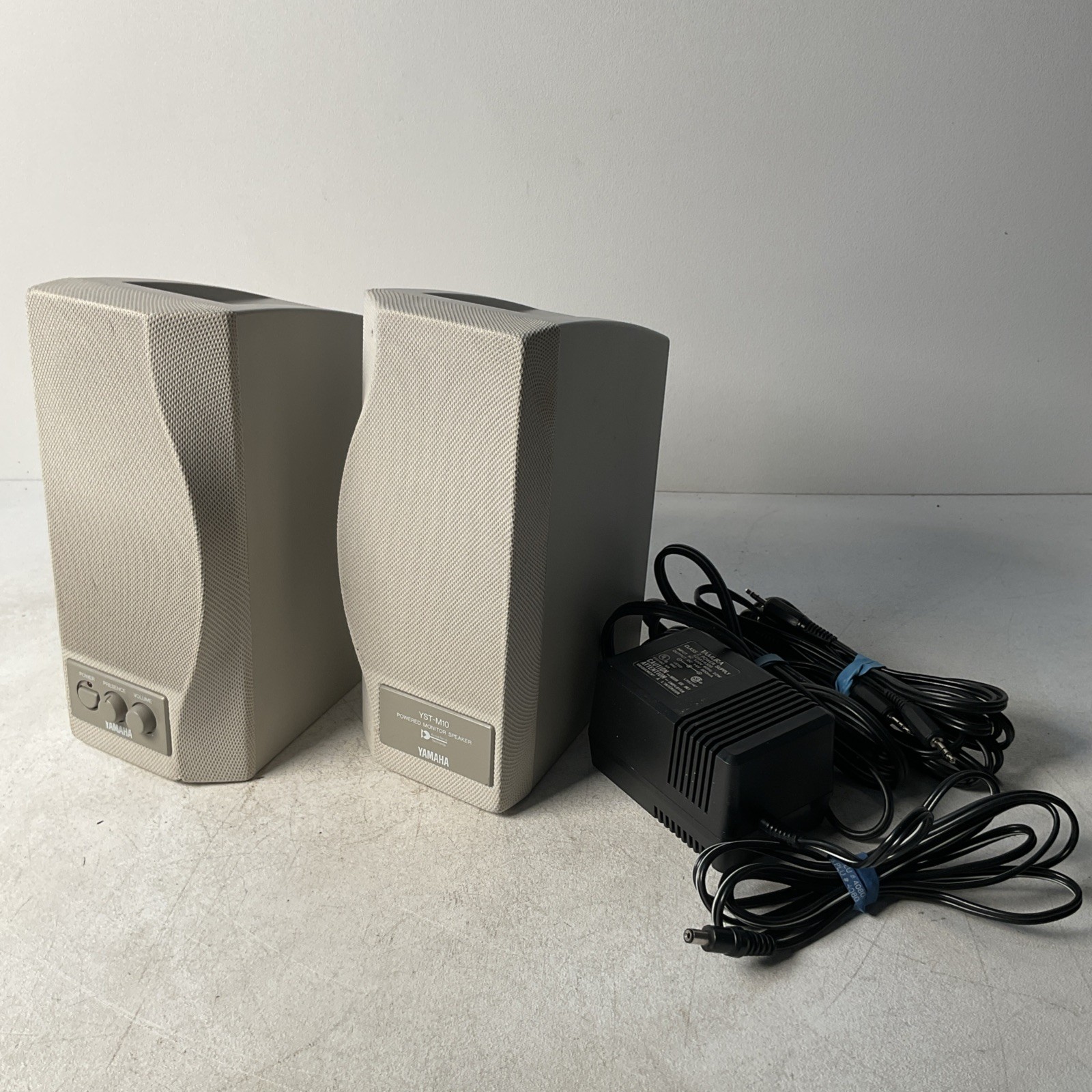 Vintage Yamaha YST-M10 Computer Multimedia Speakers