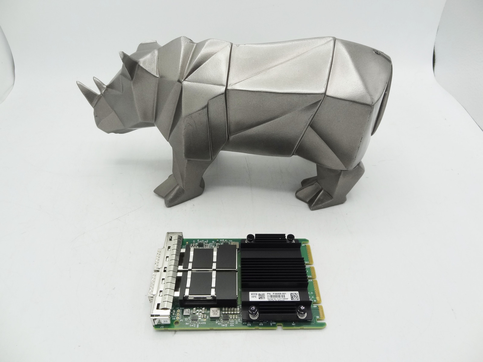 P36070-001 HP InfiniBand HDR/Ethernet 200 GB 2-port QSFP56 PCIe4 x16 OCP3 MCX653