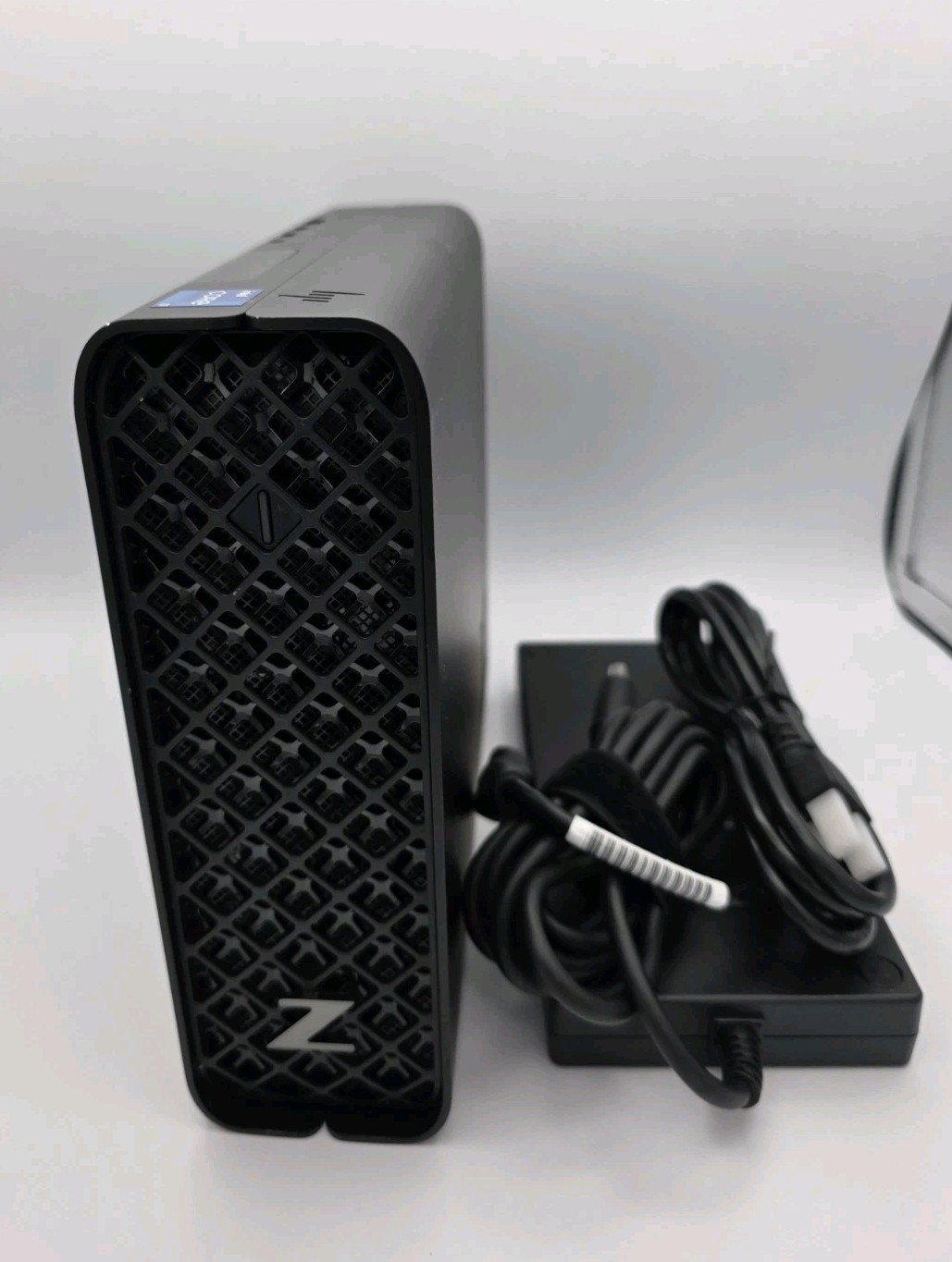 HP Z2 Mini G9 | i7-12700 | 16GB DDR5 | 512GB NVMe | T400 GPU | Wi-Fi | W11Pro