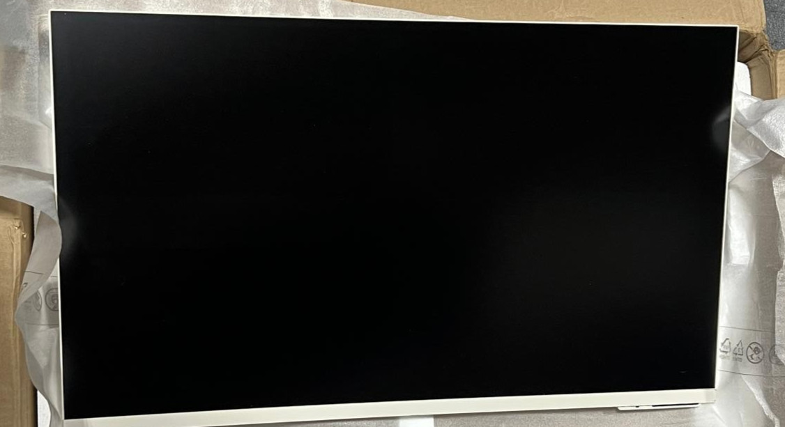 Samsung M8 32" 4K UHD VA LED Smart Monitor - White(TESTED)