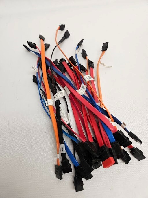***GREAT*** MIXED LOT 24 SATA CABLES 8" to 13" SERIAL NON-LOCKING MIXD COLORS