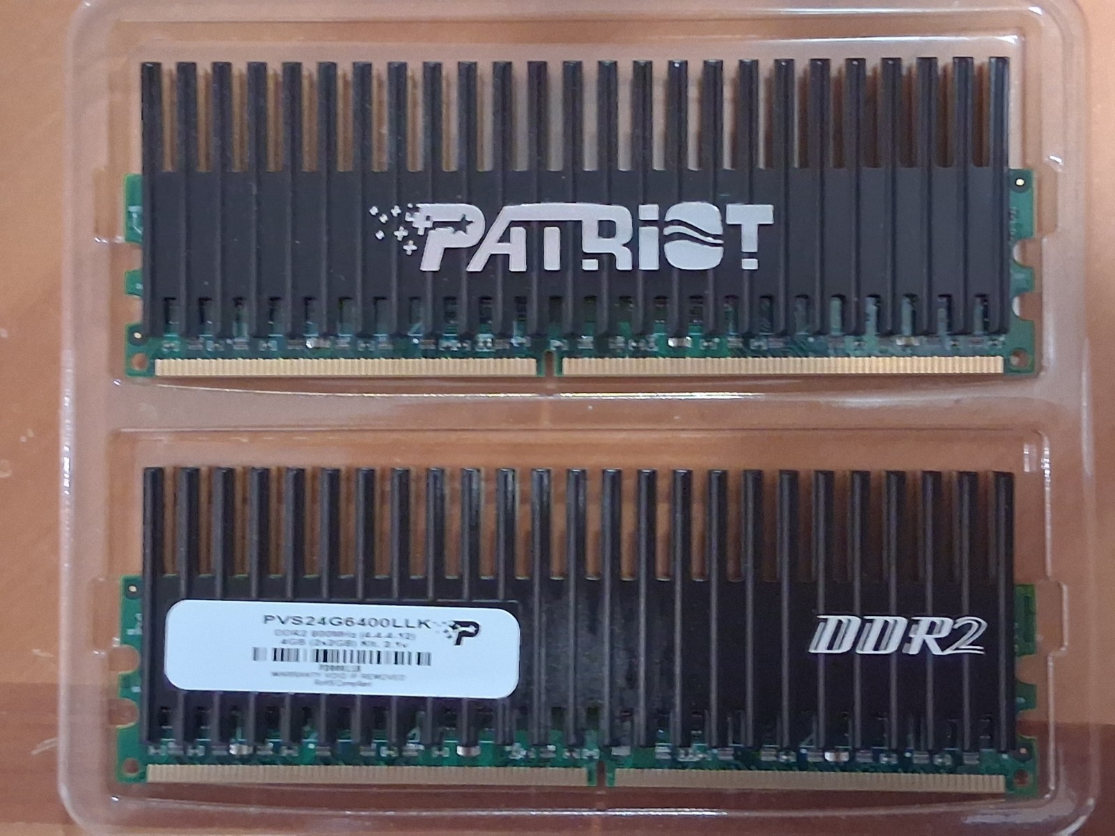 Patriot PVS24G6400LLK 4GB (2 x 2GB) DDR2 800 MHz Dual Channel Desktop Memory