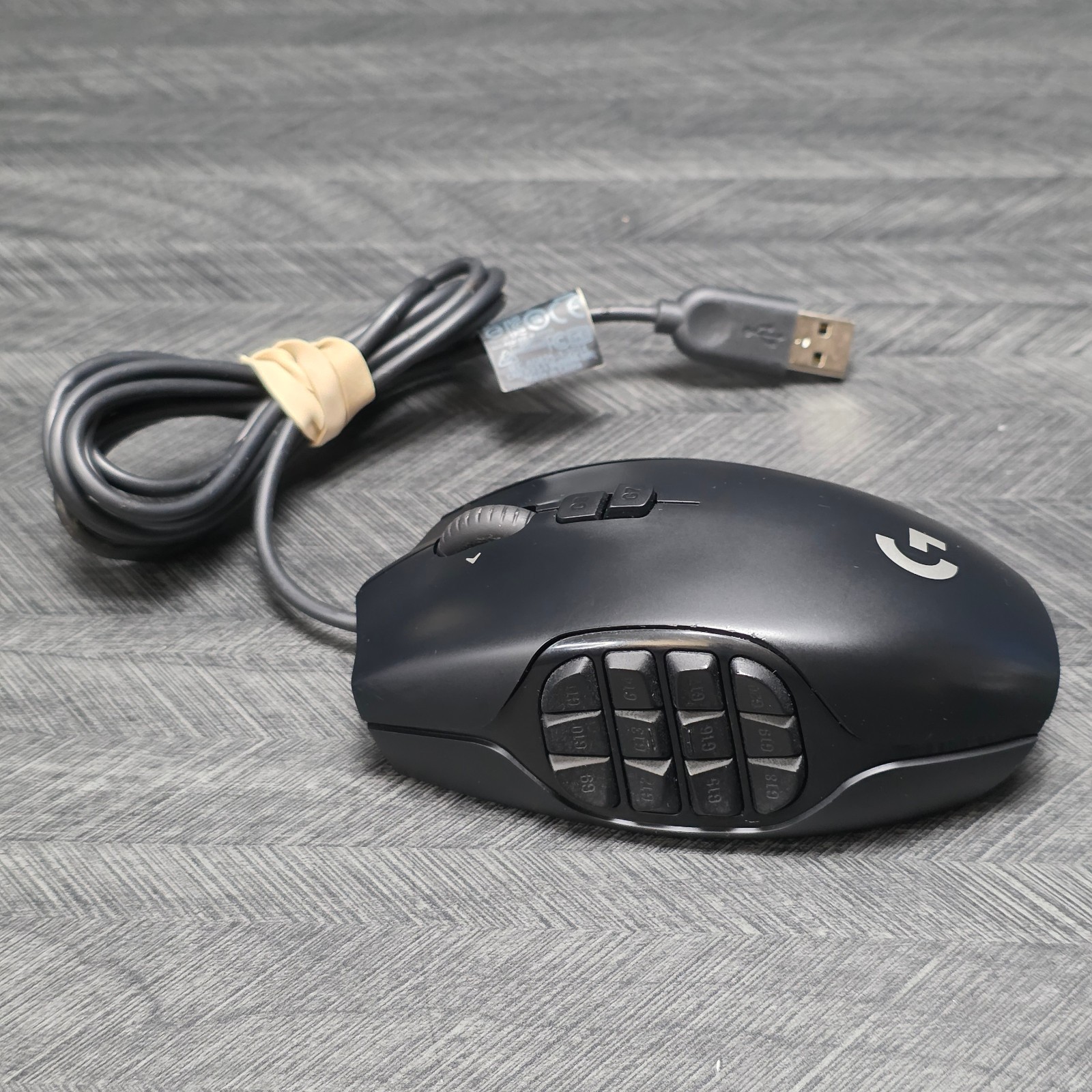 Logitech G600 MMO Gaming Mouse. USB 20 Button Black Programmable Fully Tested
