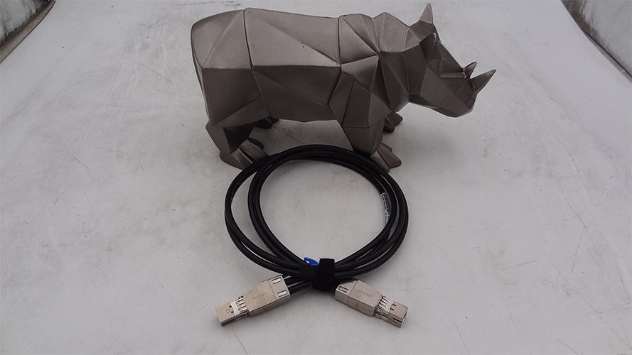 717432-001 HP 1m External Mini SAS-Mini SAS Cable 716195-B21 716196-001 716195-0
