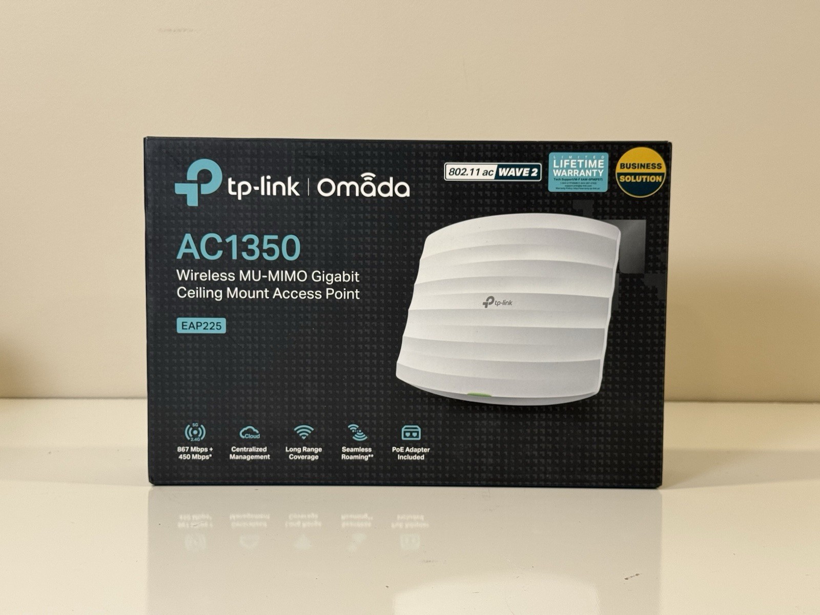 TP-Link EAP225 v3 | AC1350 Omada Wireless Gigabit Ceiling Mount Access Point