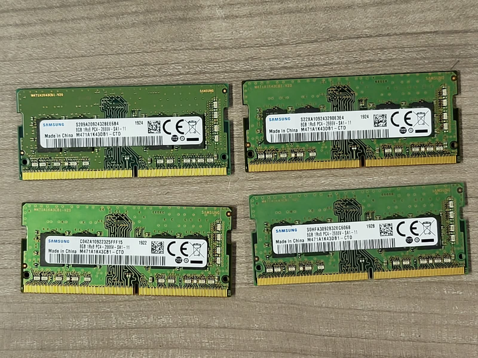 Lot of 4 SAMSUNG 8GB PC4-2666V Laptop RAM DDR4 Memory 32GB Kit LIFETIMEWARRANTY