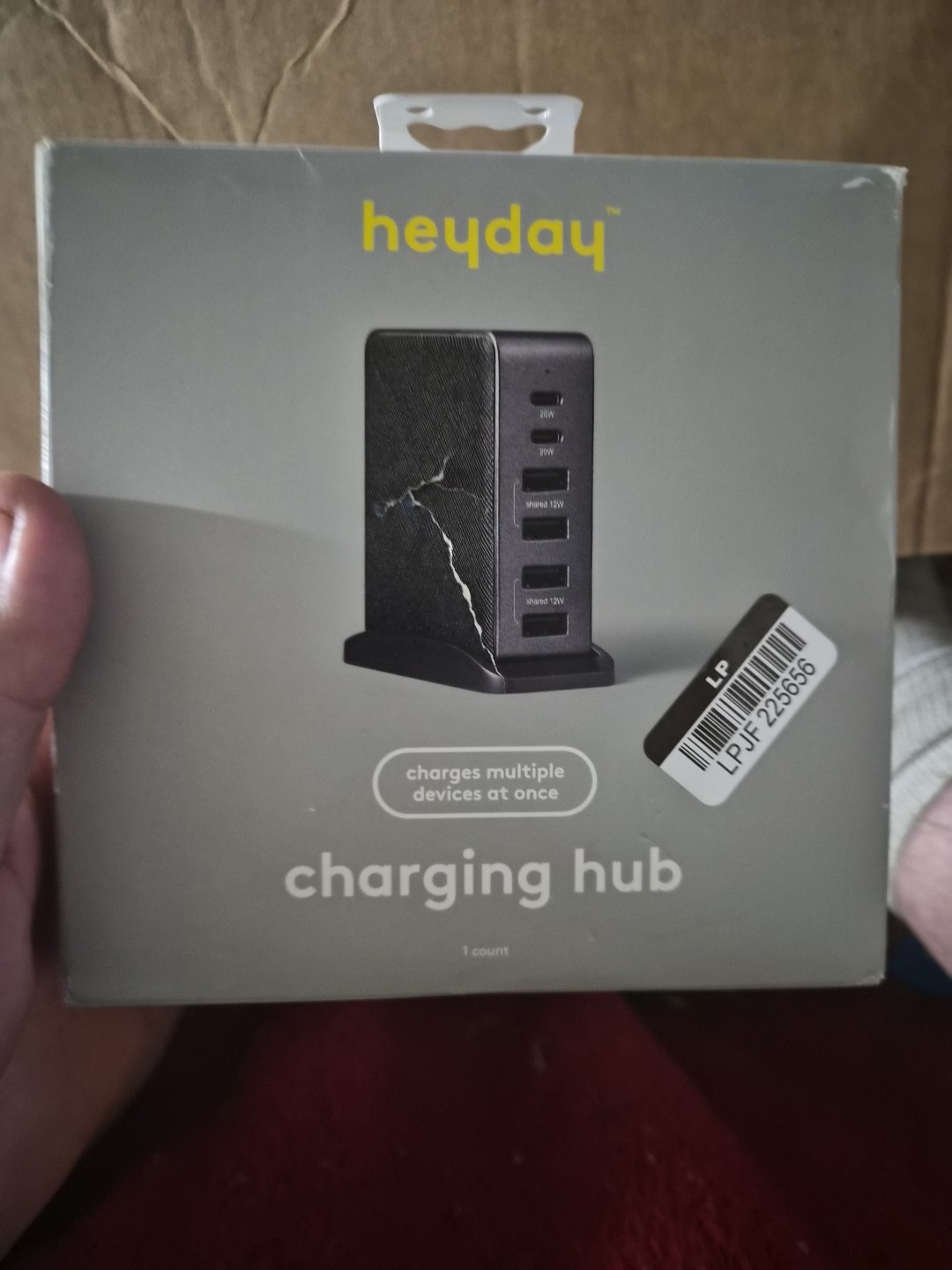 Heyday 6-Port Charging Hub USB-C & USB-A Tower Black Saffiano NEW – 64W Power
