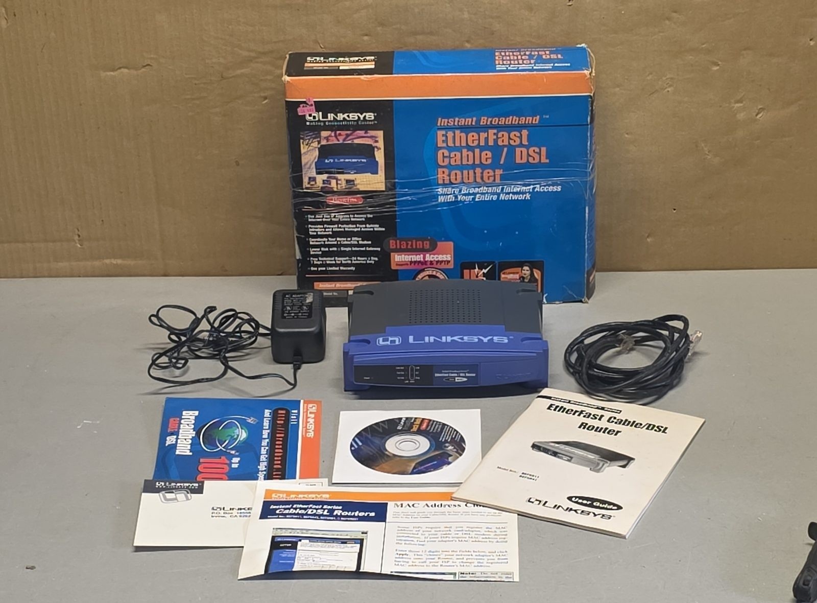 Linksys EtherFast Cable/DSL Router BEFSR41 with Box and Accessories