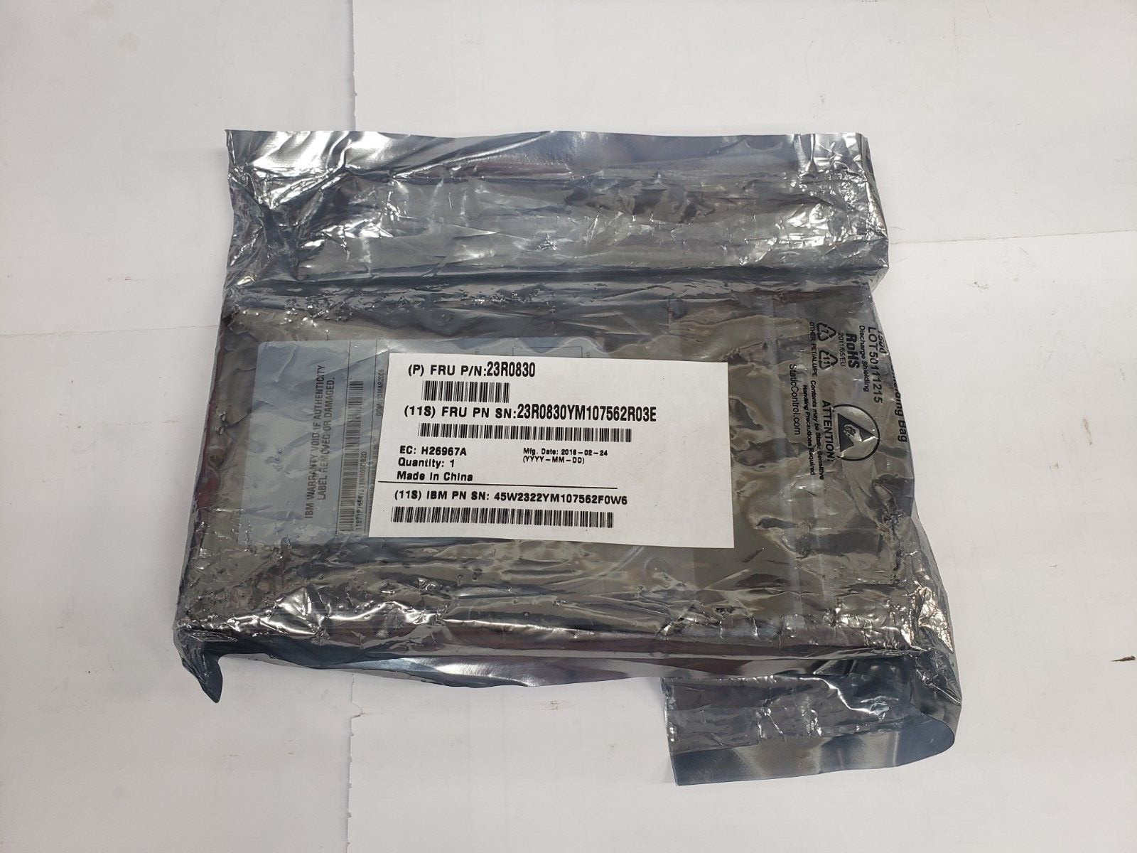IBM 23R0830 with 17P8395 or 17P9922  146GB 15K 2GBPS Fibre Disk 2107 w/ Bracket