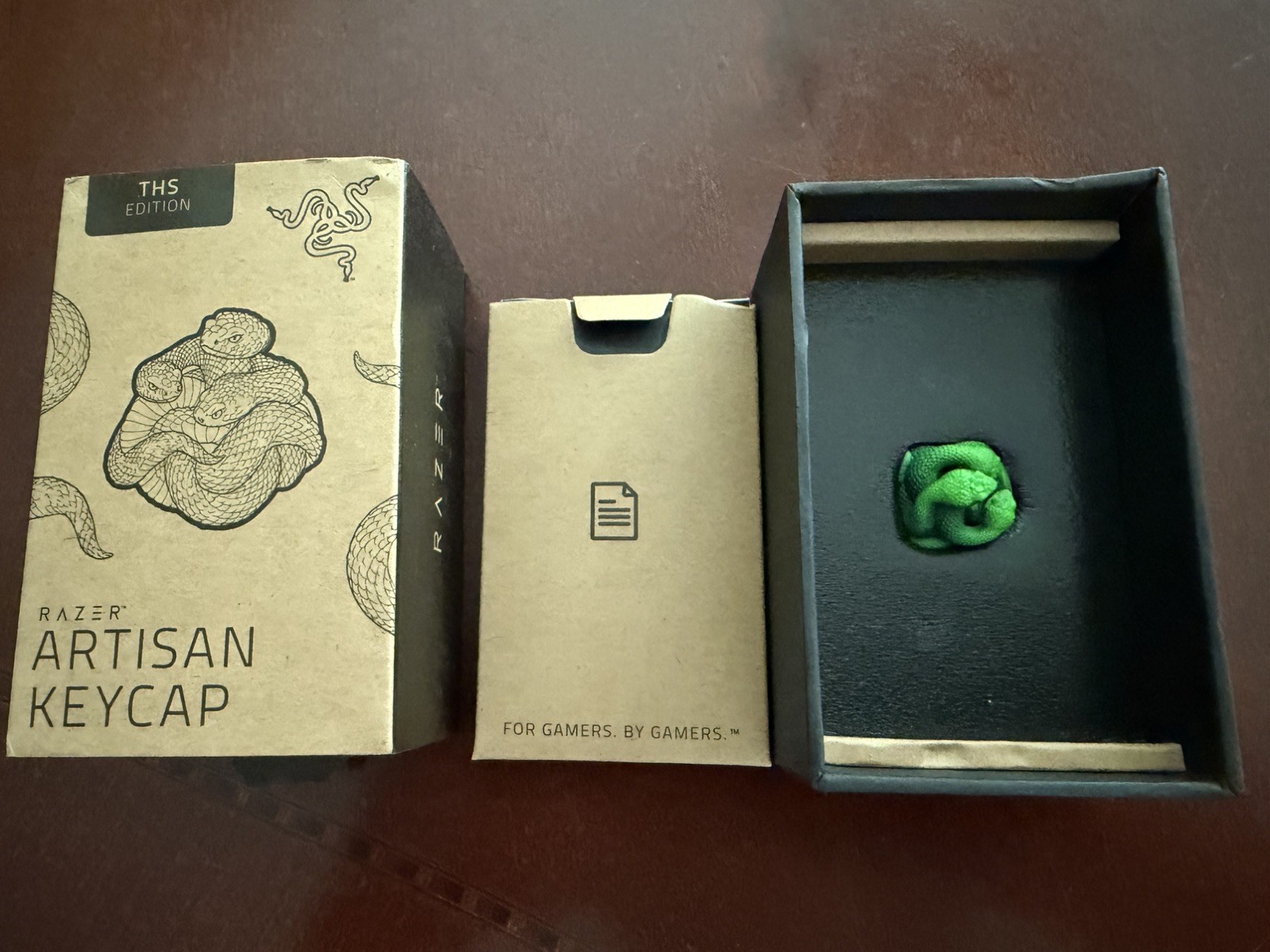 Razer Triple Headed Snake Artisan Keycap - LIMITED EDITION