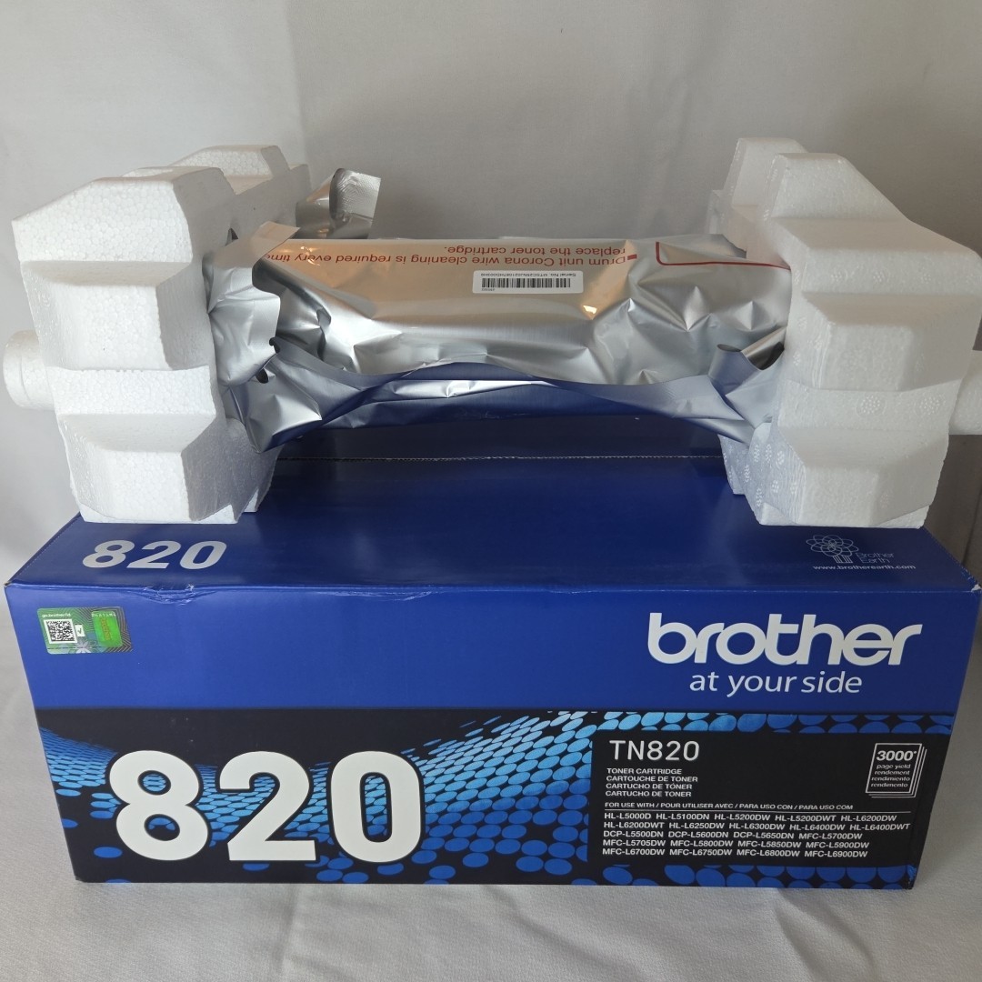 NEW GENUINE - BROTHER TN820 STANDARD BLACK TONER CARTRIDGE - TN-820 - SEALED BAG