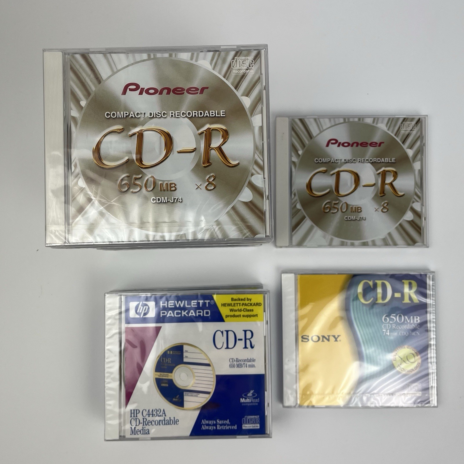 Lot of 21 Blank CD-R Discs - 16 Pioneer 650MB + 4 HP & 1 Sony (20 Sealed)